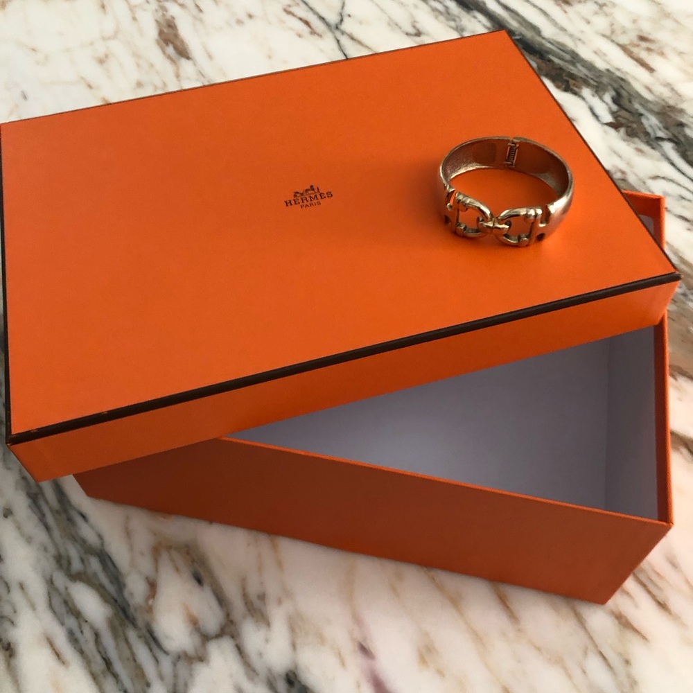 Hermes box